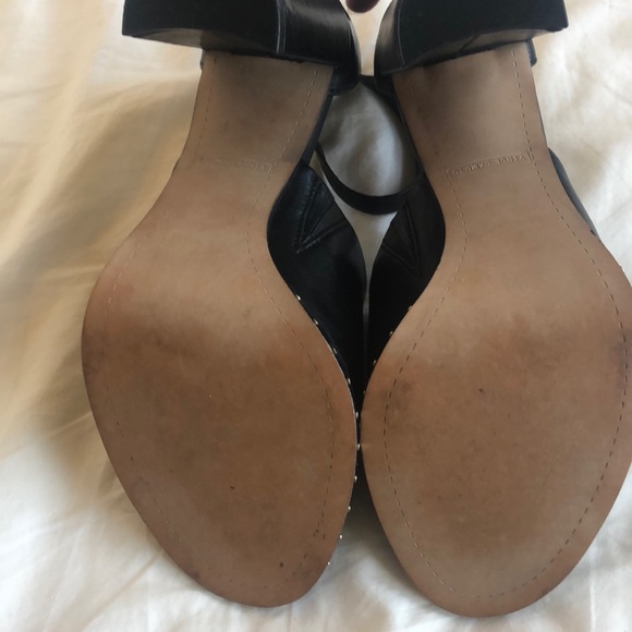 Vince Camuto Jilley Sandal - Picture 7 of 7